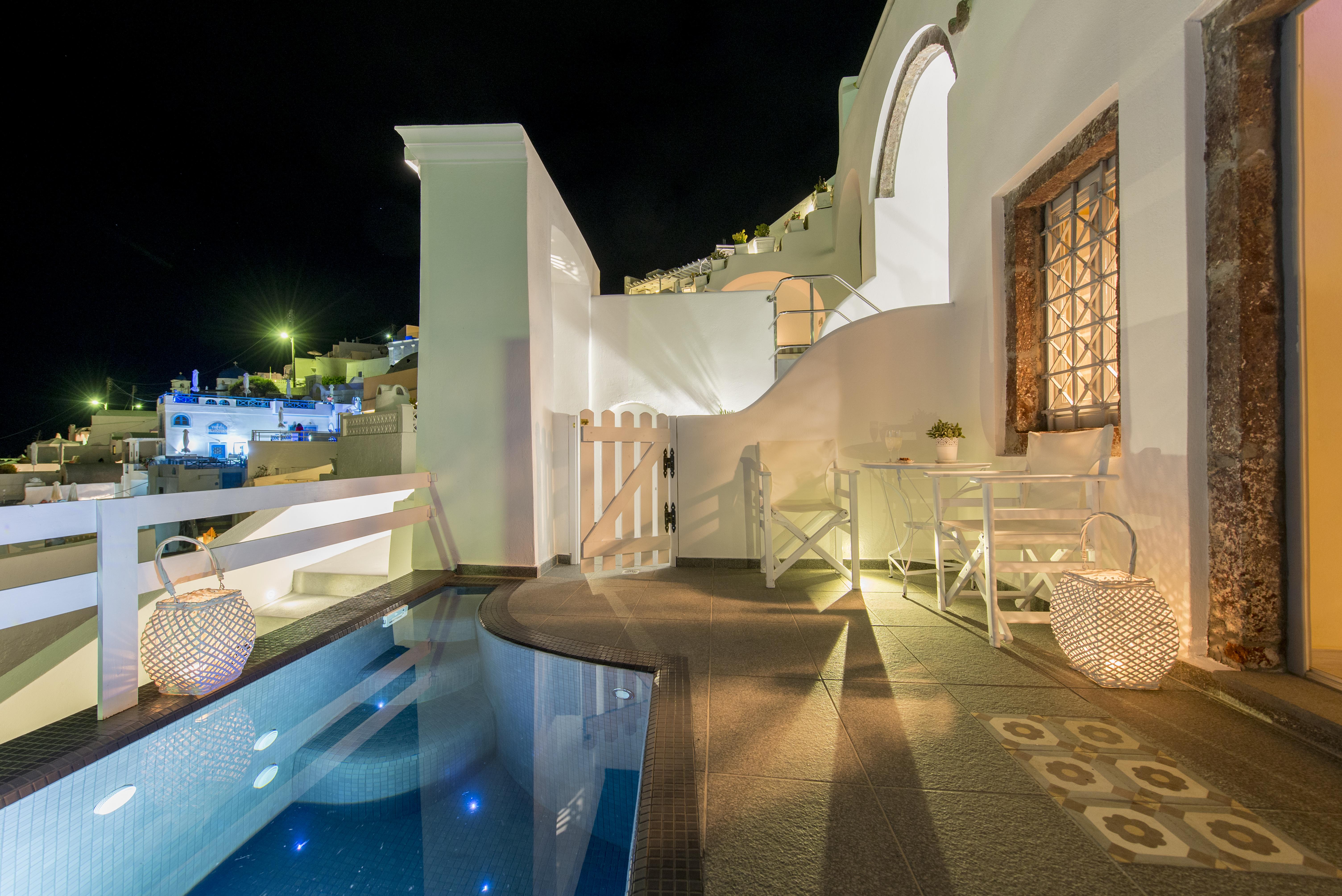 Senses Suites 이메로비글리 외부 사진