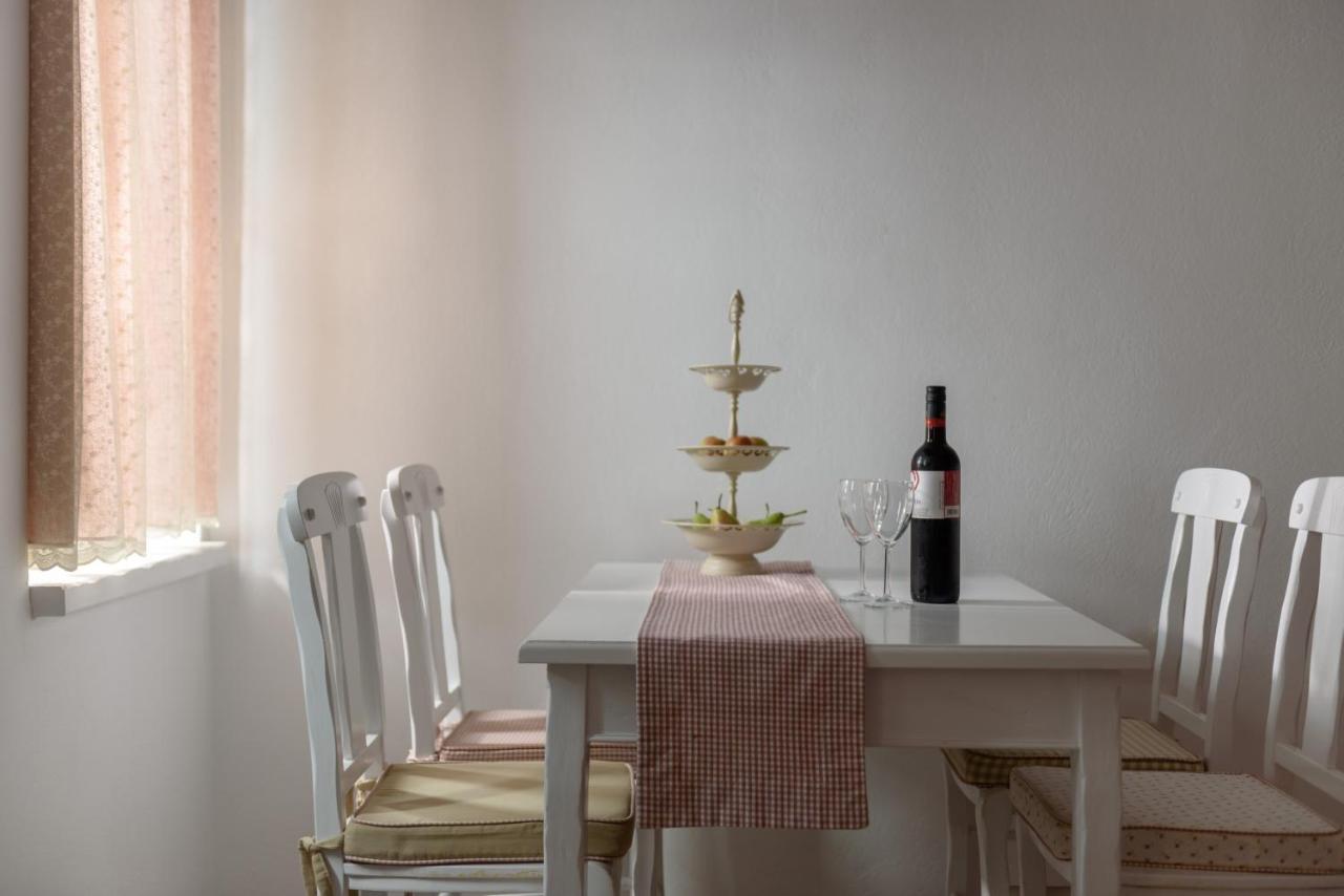 Senses Suites 이메로비글리 외부 사진